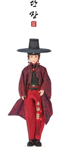 191) BTSマテルドール適合サイズ韓服　サーモンx薄グレー　帽子付き Qoo10] マテル 正規品* MATTEL限定* BTS 韓