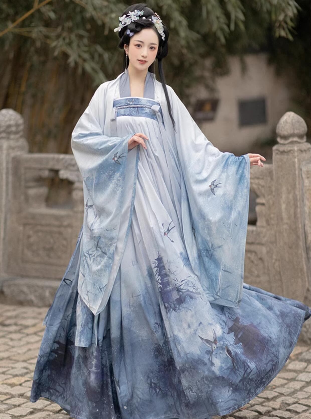 漢服 中華コスプレ 衣装 華流 ハロウィン 衣装 メンズ レディース ペアルック チャイナ服 大人 男女 中国古代服装 白系 山水画 水墨 プリント 竹 ツバメ 鳥 ナチュラル ロング丈 振り袖の羽織