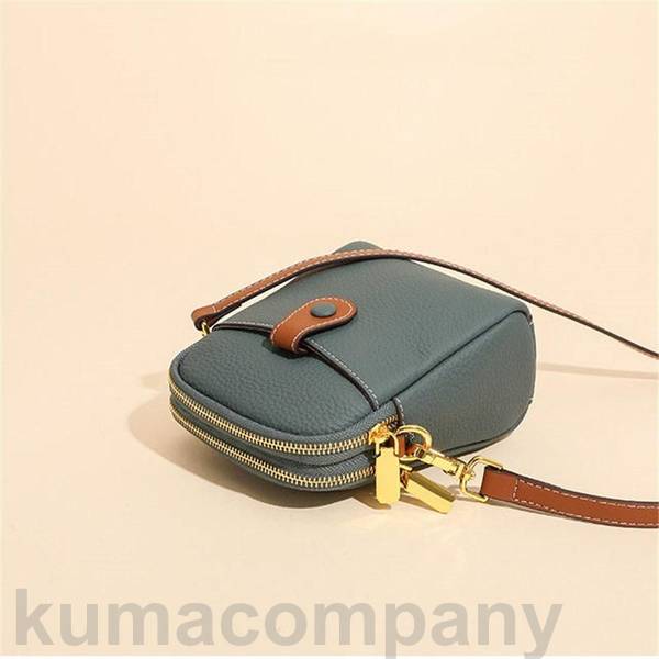 スマホポシェット 縦型 軽量 スマホポーチ レディース 本革 牛革 皮 レザー ショルダー バッグ 斜めがけ 肩掛け 財布 通勤通学 小物入れ ギフト