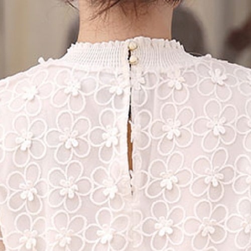 2084.ハイネック花柄レーストップス(ホワイト) 2084.ハイネック花柄レーストップス(ホワイト)