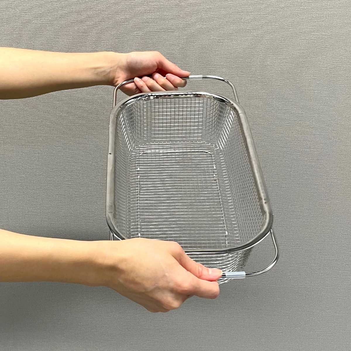 ビーワーススタイル すっきり暮らす水切りかご 深型 シンク渡しタイプ 水切りラック 伸縮 日本製 ステンレス 水切りかご シンク上 燕三条 シンク渡し 水切り 食洗機対応 シンク 渡し ザル ビーワーススタイル すっきり暮らす水切りかご 深型 シンク渡しタイプ 水切りラック 伸縮 日本製 ステンレス 水切りかご シンク上 燕三条 シンク渡し 水切り 食洗機対応 シンク 渡し ザル