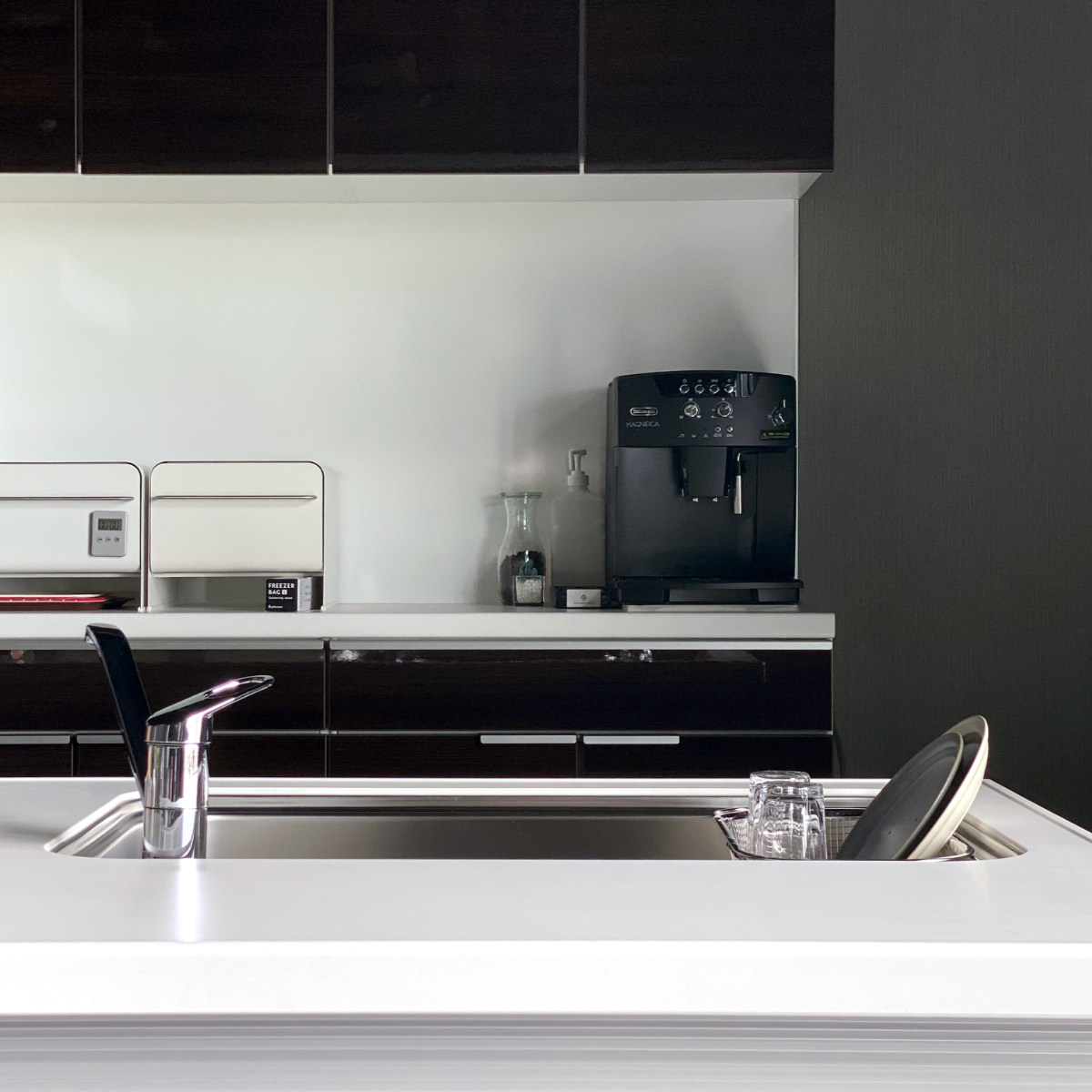 ビーワーススタイル すっきり暮らす水切りかご 深型 シンク渡しタイプ 水切りラック 伸縮 日本製 ステンレス 水切りかご シンク上 燕三条 シンク渡し 水切り 食洗機対応 シンク 渡し ザル ビーワーススタイル すっきり暮らす水切りかご 深型 シンク渡しタイプ 水切りラック 伸縮 日本製 ステンレス 水切りかご シンク上 燕三条 シンク渡し 水切り 食洗機対応 シンク 渡し ザル