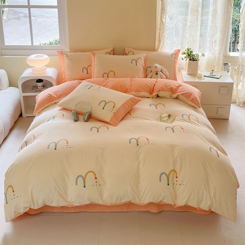 今の流行クラスAの小さな新鮮なとの寮寝具3点セット漫画プリントベッドシーツキルトカバーの4点セット 今の流行クラスAの小さな新鮮なとの寮寝具3点セット漫画プリントベッドシーツキルトカバーの4点セット