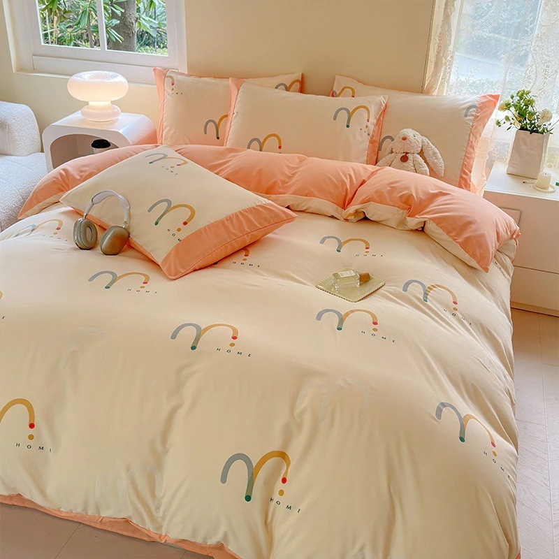 今の流行クラスAの小さな新鮮なとの寮寝具3点セット漫画プリントベッドシーツキルトカバーの4点セット 今の流行クラスAの小さな新鮮なとの寮寝具3点セット漫画プリントベッドシーツキルトカバーの4点セット