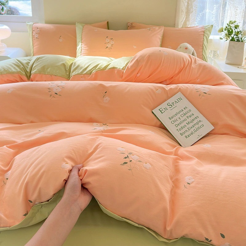 今の流行クラスAの小さな新鮮なとの寮寝具3点セット漫画プリントベッドシーツキルトカバーの4点セット 今の流行クラスAの小さな新鮮なとの寮寝具3点セット漫画プリントベッドシーツキルトカバーの4点セット