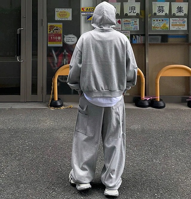 春秋冬と幅広く着用できます！ セットアップ メンズ 大きいサイズ シンプル スウェット 上下セット 綿 コットン カジュアル 春秋 長袖 パーカー スウェットパンツ スエット b系 ファッション