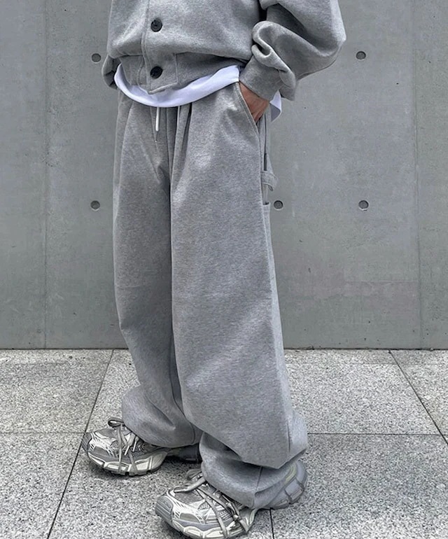 春秋冬と幅広く着用できます！ セットアップ メンズ 大きいサイズ シンプル スウェット 上下セット 綿 コットン カジュアル 春秋 長袖 パーカー スウェットパンツ スエット b系 ファッション