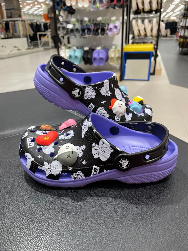 ◆CROCS◆ CLOG BT21 コラボ BTS スリッパ サンダル 21~28cm org.jpg