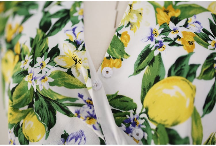 Vネック ワンピース サマードレス ハイウエスト ロング丈 フレア ミモレ丈 ノースリーブ レモン柄 フルーツ フラワー 花柄 さわやか かわいい 大人可愛い きれいめ シンプル カジュアル lone