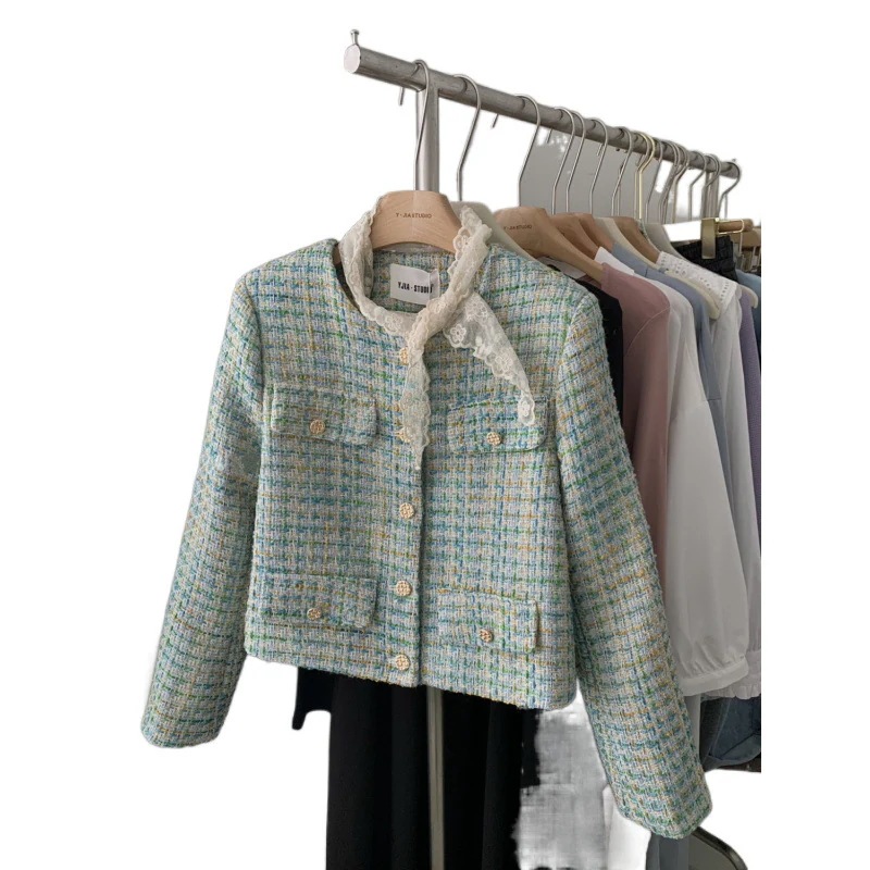 (細工が凝っている)緑の格子縞の女性2025年春と秋の新しいフランスの気質セレブハイエンドニットショートトップ (細工が凝っている)緑の格子縞の女性2025年春と秋の新しいフランスの気質セレブハイエンドニットショートトップ