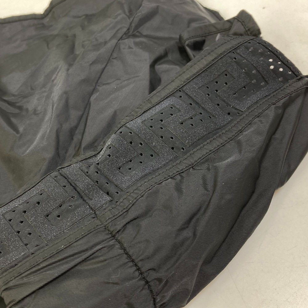 水着 ロゴ GYM 海パン サーフパンツ ハーフパンツ ボトムス ショートパンツ ナイロン ブラック