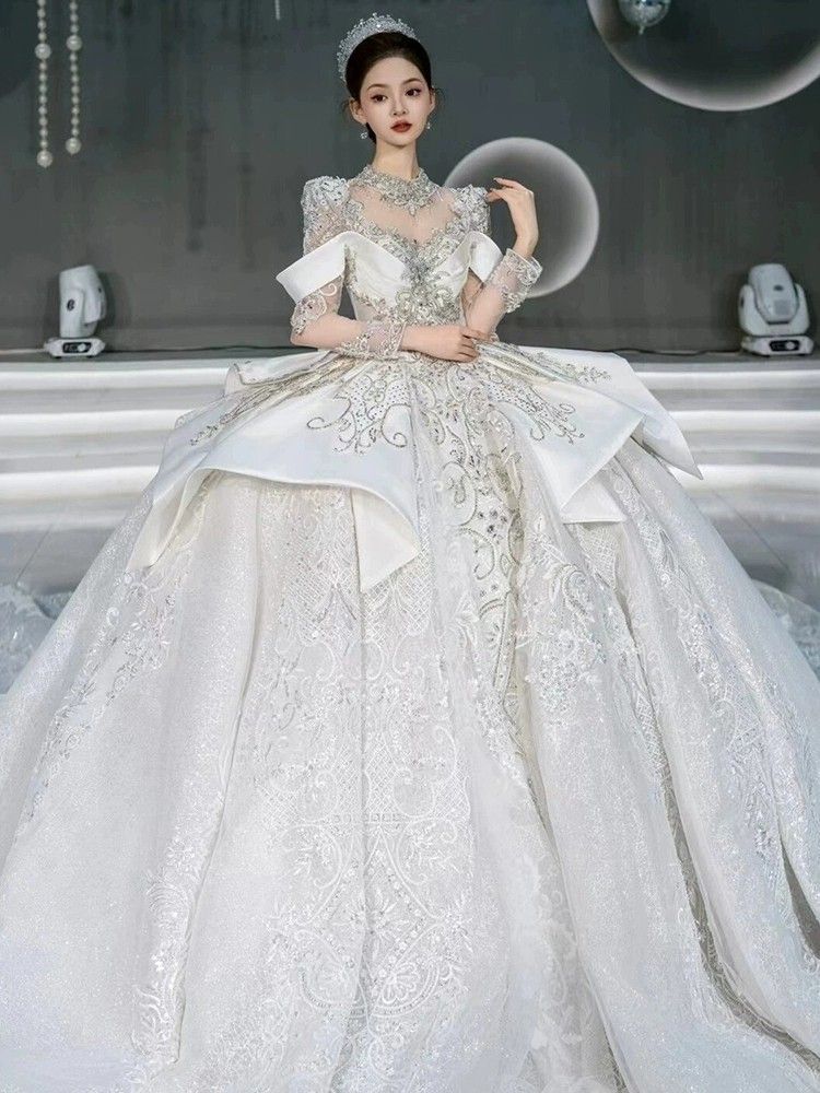 サテン ウェディングドレス 25 花嫁 感 重工業 豪華 長袖 大裾白主糸