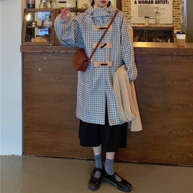 アウター コート レディース ダッフルコート 長袖 青 水色 白 千鳥格子 フード付き ミドル丈 大人カラー かわいい おしゃれ 大人女子 こなれ感 お洒落 個性的 存在感 10代 20代 30代
