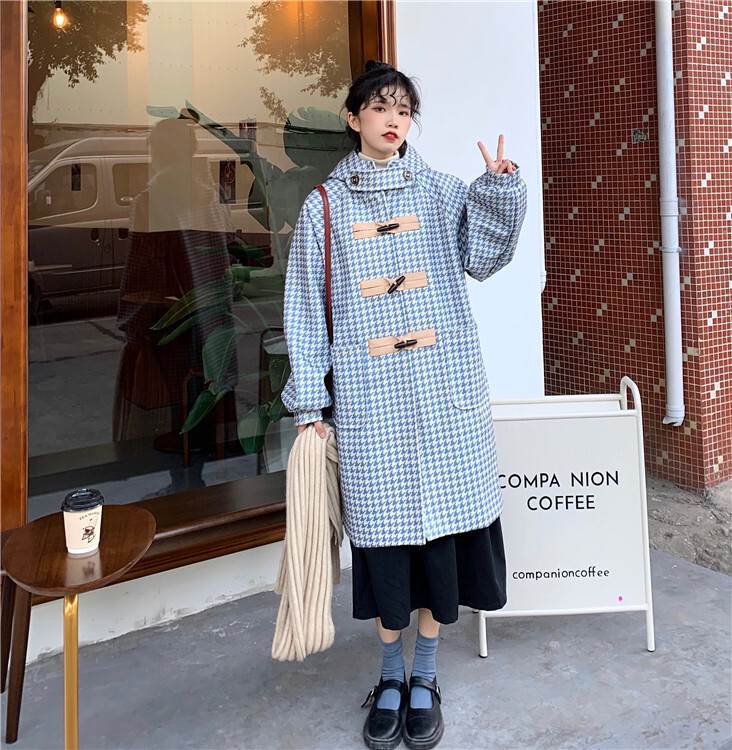 アウター コート レディース ダッフルコート 長袖 青 水色 白 千鳥格子 フード付き ミドル丈 大人カラー かわいい おしゃれ 大人女子 こなれ感 お洒落 個性的 存在感 10代 20代 30代