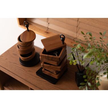 天然木のヴィンテージな動く小物入れ 北欧 ナチュラル 収納家具 リビング 天然木のヴィンテージな動く小物入れ 北欧 ナチュラル 収納家具 リビング