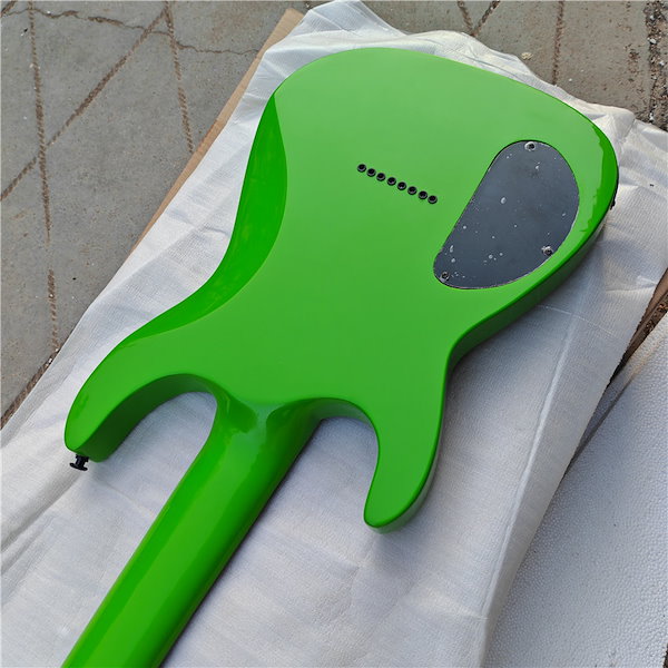 Qoo10] 8弦エレキギター,グリーンカラー,マホガ