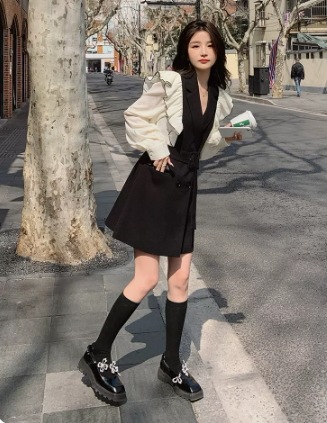 ワンピース 膝上 長袖 フリル ノーカラー ドッキング デザイン ボタン トリム 美ライン ニュアンス ベルト ウエストマーク かわいい 大人可愛い きれいめ シンプル カジュアル 大人 上品 ワンピース 膝上 長袖 フリル ノーカラー ドッキング デザイン ボタン トリム 美ライン ニュアンス ベルト ウエストマーク かわいい 大人可愛い きれいめ シンプル カジュアル 大人 上品