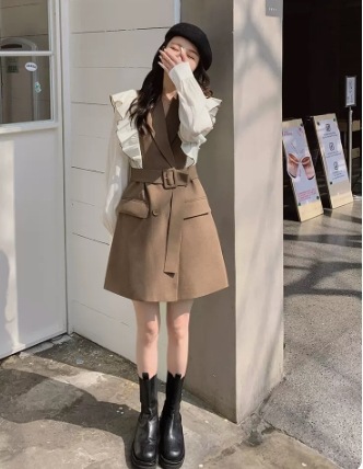 ワンピース 膝上 長袖 フリル ノーカラー ドッキング デザイン ボタン トリム 美ライン ニュアンス ベルト ウエストマーク かわいい 大人可愛い きれいめ シンプル カジュアル 大人 上品 ワンピース 膝上 長袖 フリル ノーカラー ドッキング デザイン ボタン トリム 美ライン ニュアンス ベルト ウエストマーク かわいい 大人可愛い きれいめ シンプル カジュアル 大人 上品