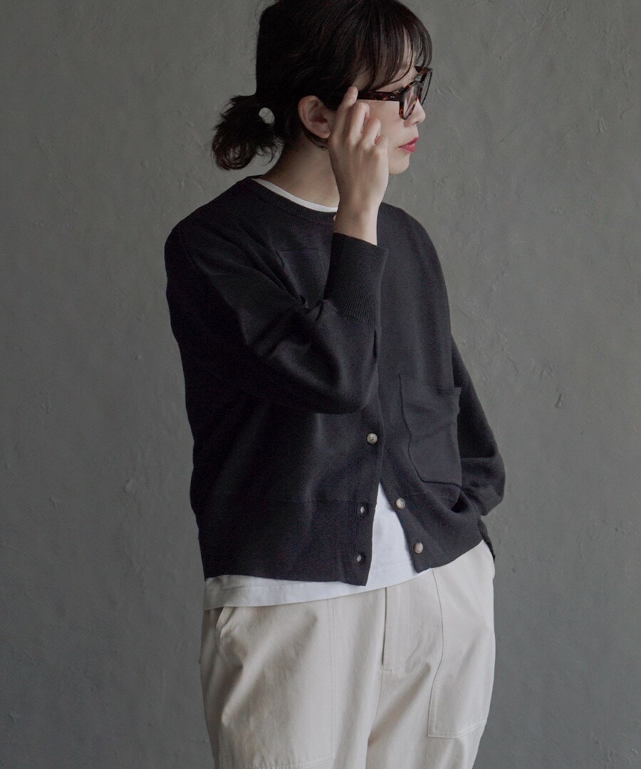 カーディガン レディース / アシンメトリー がワークテイストに トップス カーデ 羽織り 長袖 丸首 クルーネック 冬 (アパートメントデパートメント):アシメポケット ショートカーディガン カーディガン レディース / アシンメトリー がワークテイストに トップス カーデ 羽織り 長袖 丸首 クルーネック 冬 (アパートメントデパートメント):アシメポケット ショートカーディガン