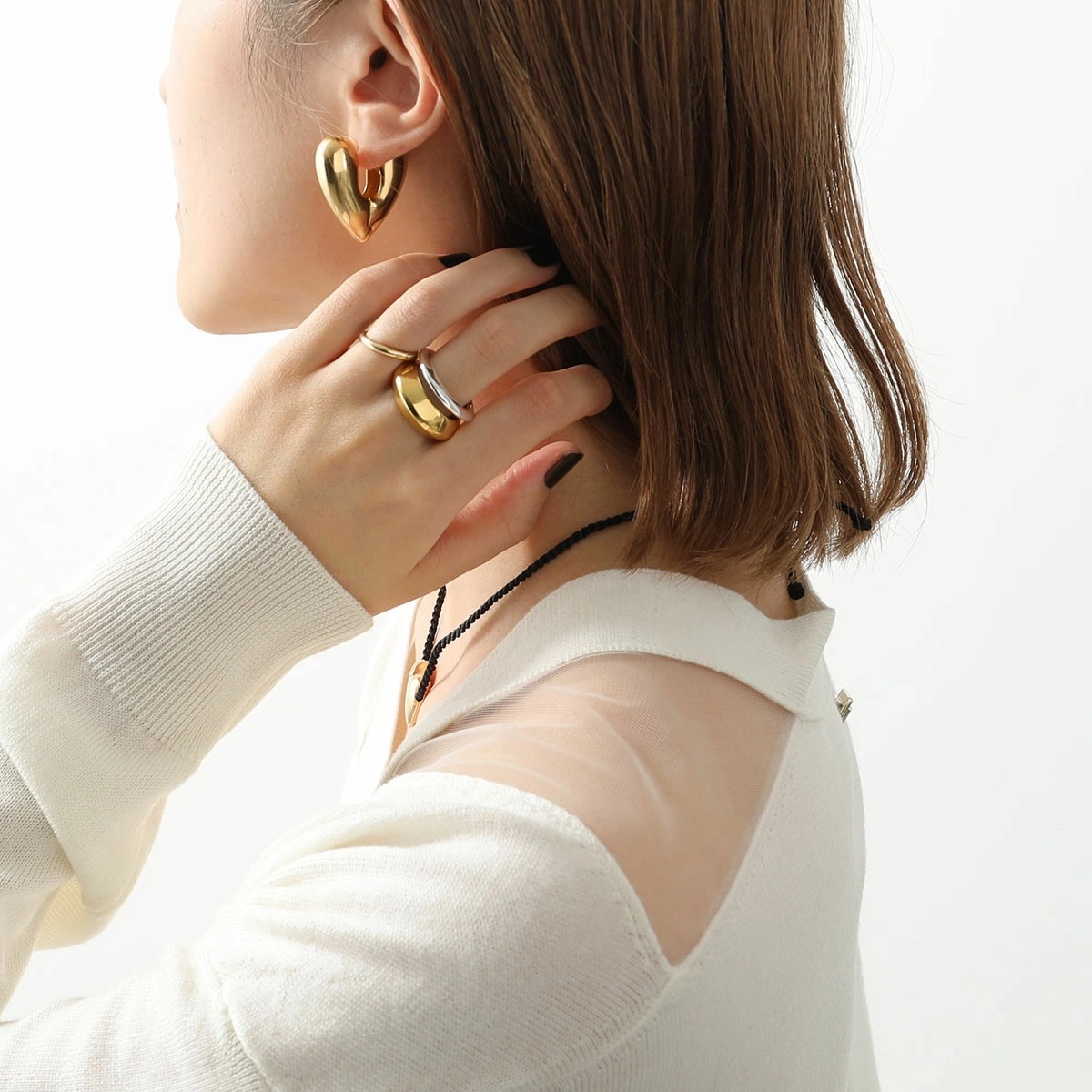 ANNIKA INEZ アニカイネズ ピアス Heart Hoops Lrg E926-LRG レディース ハート フープ アクセサリー ゴールド ANNIKA INEZ アニカイネズ ピアス Heart Hoops Lrg E926-LRG レディース ハート フープ アクセサリー ゴールド