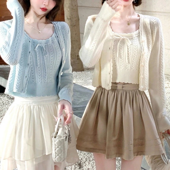 ハイエンドのカスタマイズ-ブルーニットカーディガン2024春と秋の新しいスタイルの優しいスタイルの衣装一式ベストスーツ2点セット