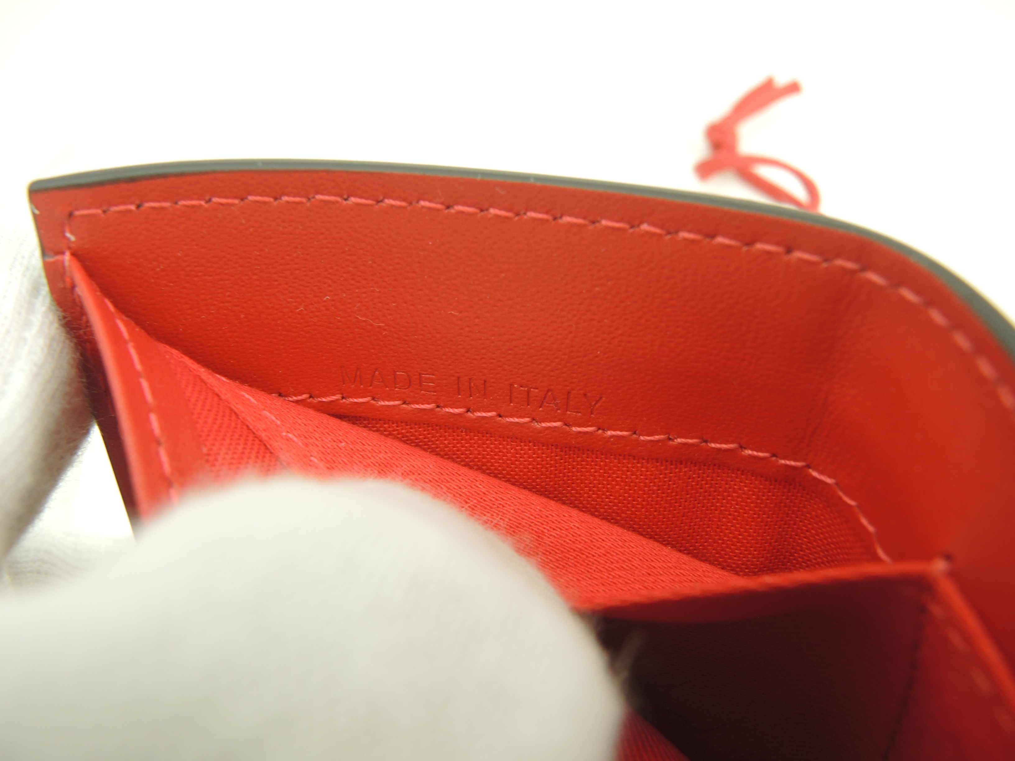 3折ミニ財布 Loubi54 パテントレザー白 コンパクトウォレット 未使用@ 2