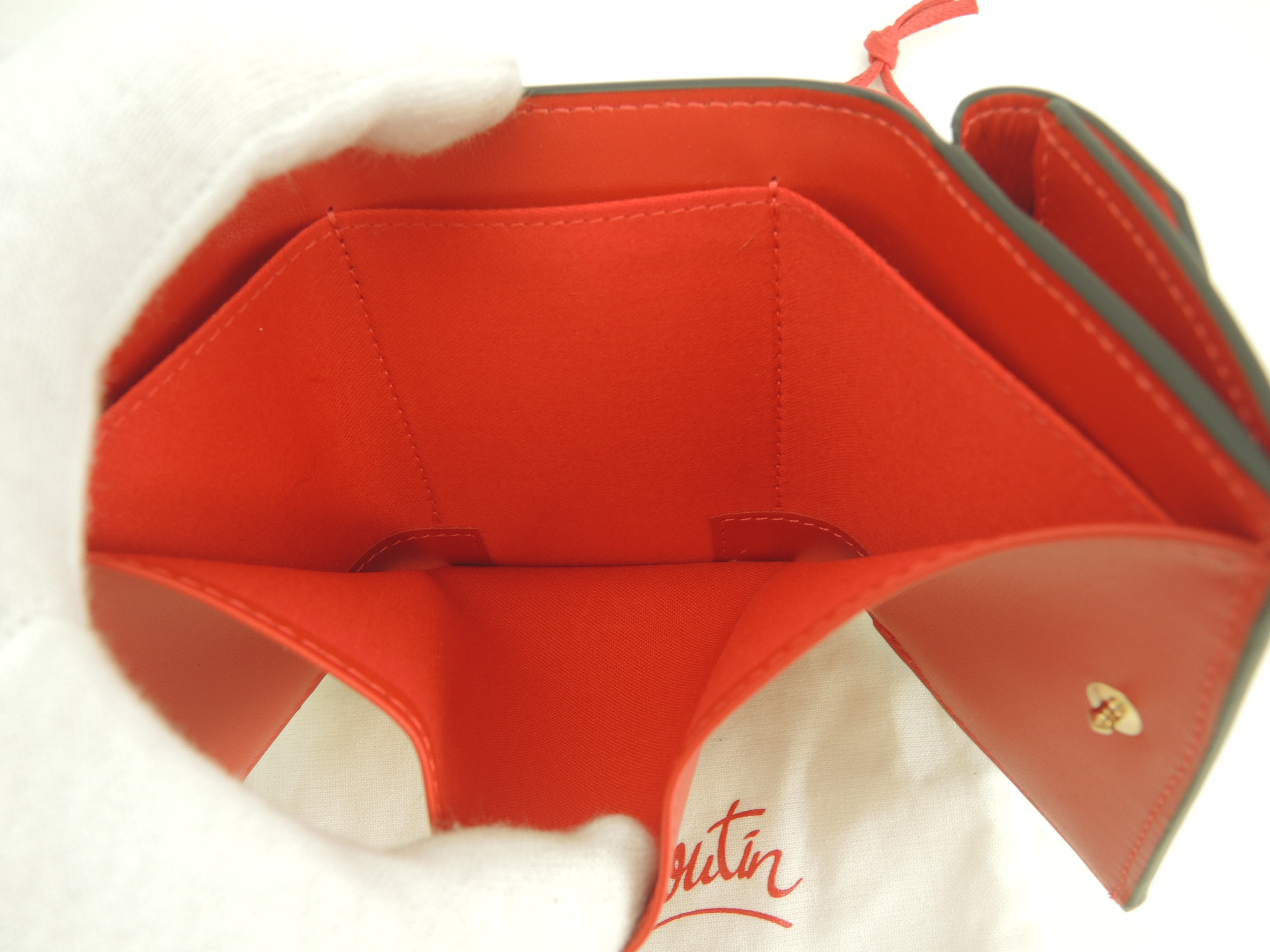 3折ミニ財布 Loubi54 パテントレザー白 コンパクトウォレット 未使用@ 2