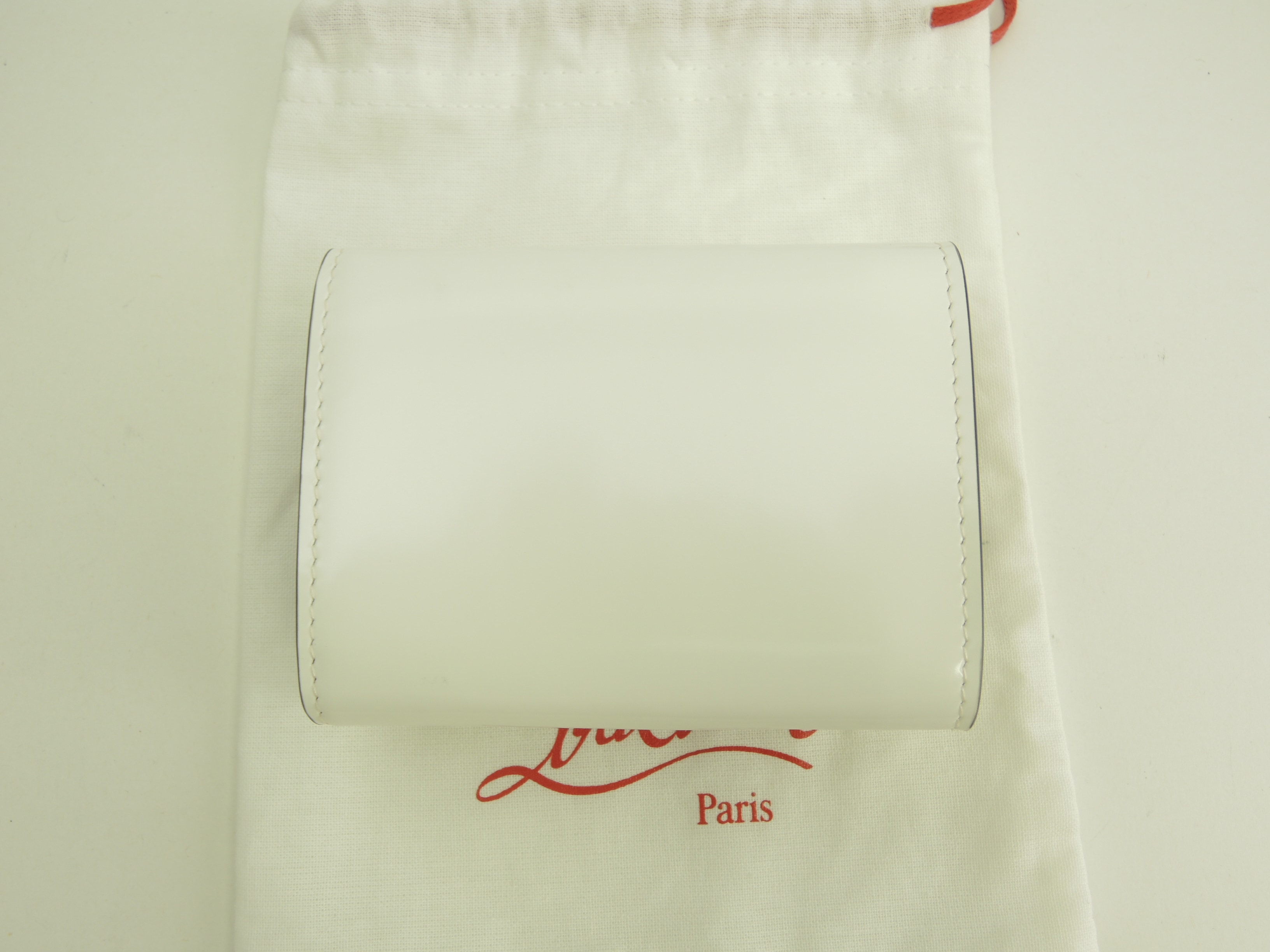 3折ミニ財布 Loubi54 パテントレザー白 コンパクトウォレット 未使用@ 2