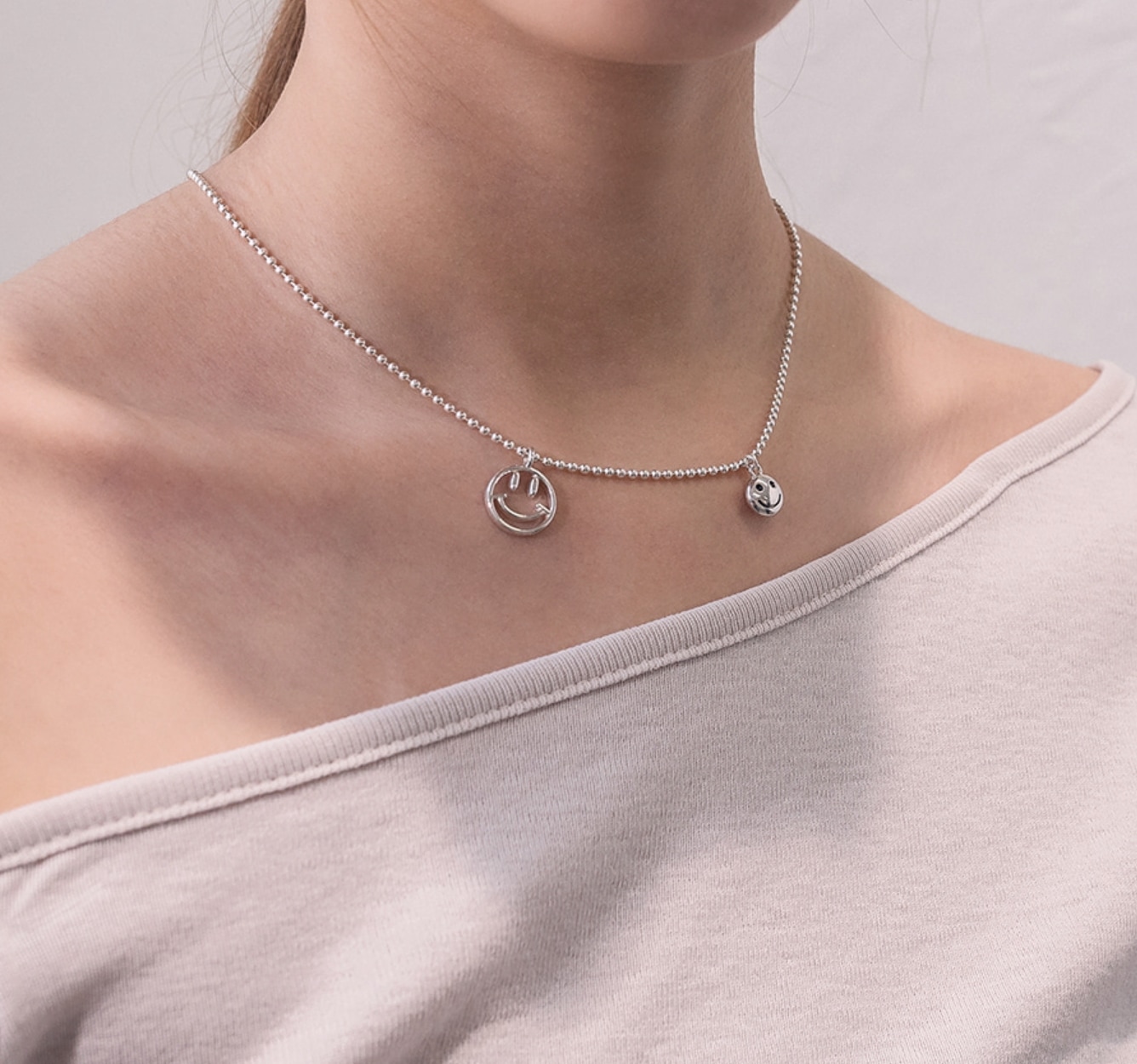 StrayKids ヒョンジン着用925silver ツインスマイル ネックレス Stray Kids ヒョンジン着用] 925silver ツインスマイル