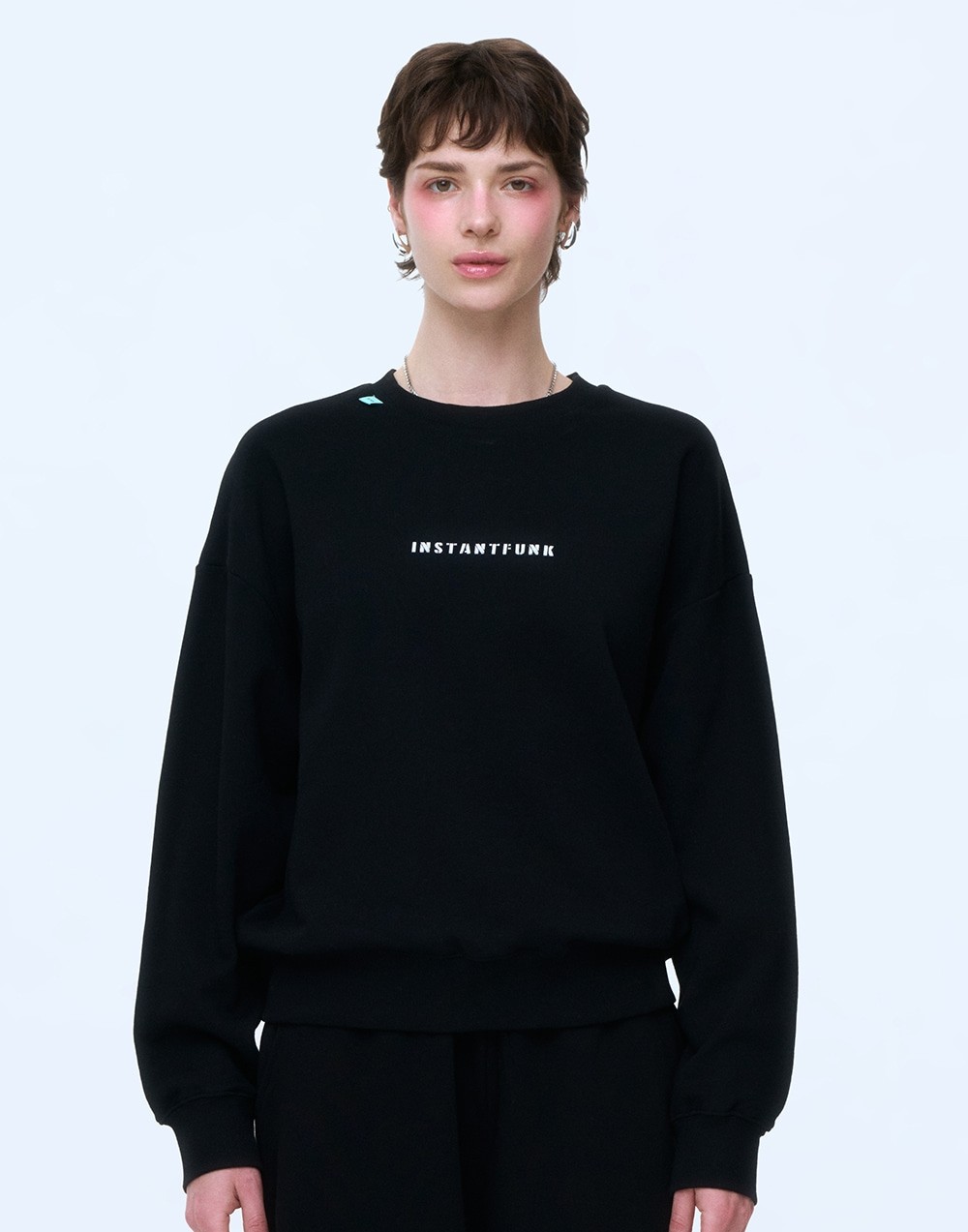 ミニロゴ スウェット マンツーマンTシャツ - オート グレー/ブラック/メランジ ホワイト ミニロゴ スウェット マンツーマンTシャツ - オート グレー/ブラック/メランジ ホワイト