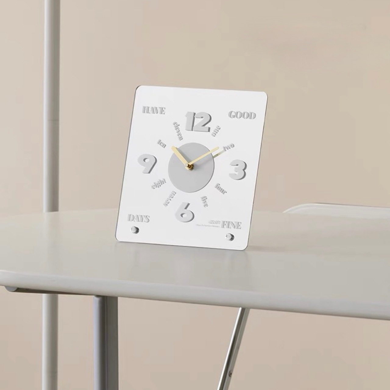 クリア カラー アクリル スクエア クロック 全3色 置き時計 卓上 おしゃれ 韓国インテリア 韓国雑貨 韓国っぽ インテリア雑貨 韓国 時計 70PARK クリア カラー アクリル スクエア クロック 全3色 置き時計 卓上 おしゃれ 韓国インテリア 韓国雑貨 韓国っぽ インテリア雑貨 韓国 時計 70PARK