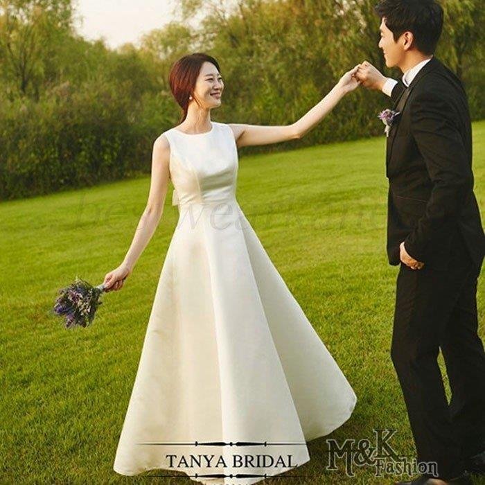 二次会 花嫁 白 ワンピース ウエディングドレスマキシ丈 結婚式 ドレス お呼ばれ シンプル フォー 二次会 花嫁 白 ワンピース ウエディングドレスマキシ丈 結婚式 ドレス お呼ばれ シンプル フォー