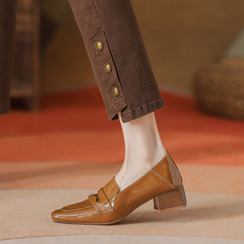 ヒールパンプス おしゃれ 太ヒール カジュアル OL通勤 百掛け ハイヒール 快適 軽量 ミドルヒール 英伦風 レトロ 美脚 単靴 ローファー ヒール高さ3-5cm 母の日 ヒールパンプス おしゃれ 太ヒール カジュアル OL通勤 百掛け ハイヒール 快適 軽量 ミドルヒール 英伦風 レトロ 美脚 単靴 ローファー ヒール高さ3-5cm 母の日