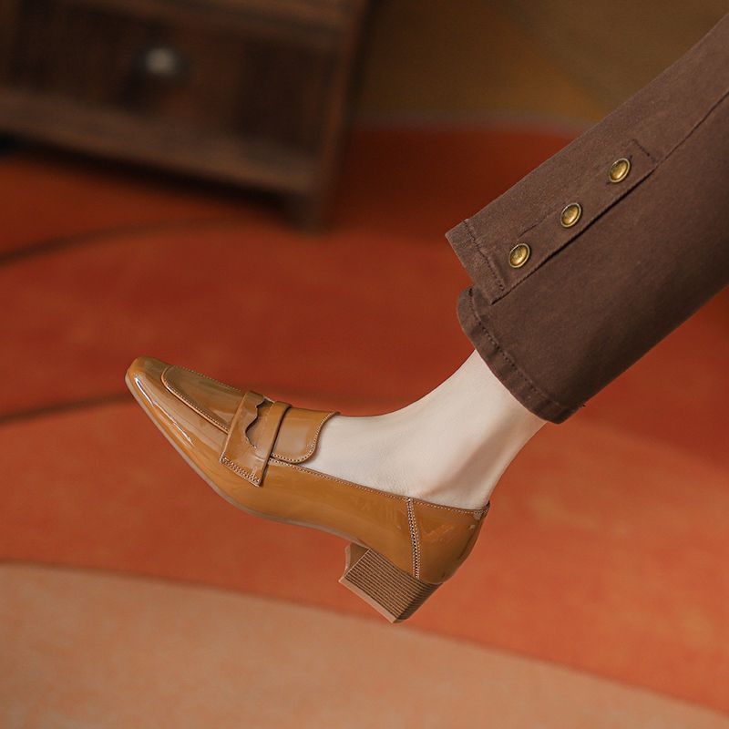 ヒールパンプス おしゃれ 太ヒール カジュアル OL通勤 百掛け ハイヒール 快適 軽量 ミドルヒール 英伦風 レトロ 美脚 単靴 ローファー ヒール高さ3-5cm 母の日 ヒールパンプス おしゃれ 太ヒール カジュアル OL通勤 百掛け ハイヒール 快適 軽量 ミドルヒール 英伦風 レトロ 美脚 単靴 ローファー ヒール高さ3-5cm 母の日