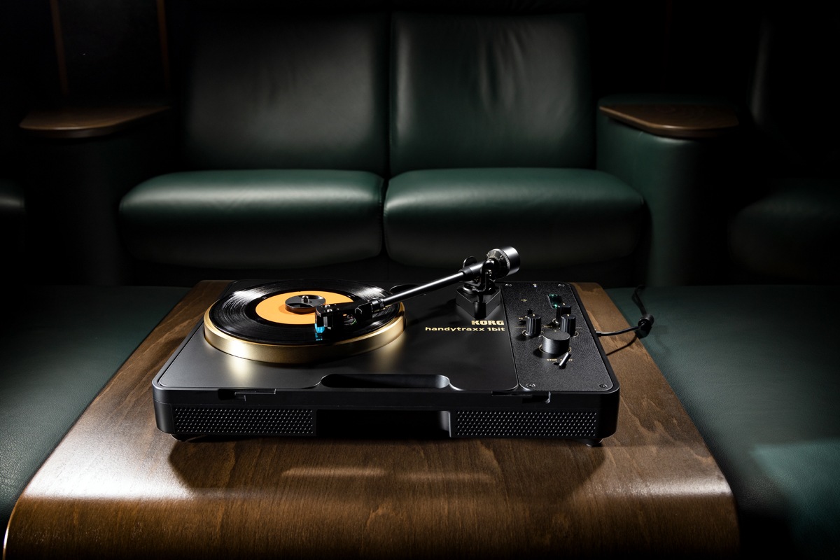 コルグ HANDYTRAXX-1BIT ポータブル・レコードプレーヤーhandytraxx 1Bit HANDYTRAXX1BIT