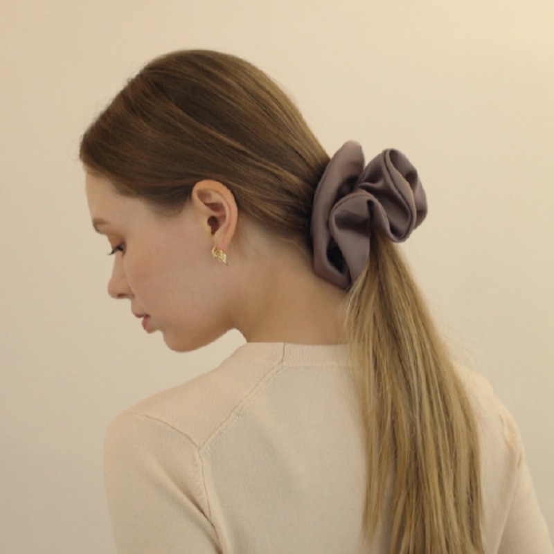 HAS LV028 ゴールドペンダント シルクシュシュ