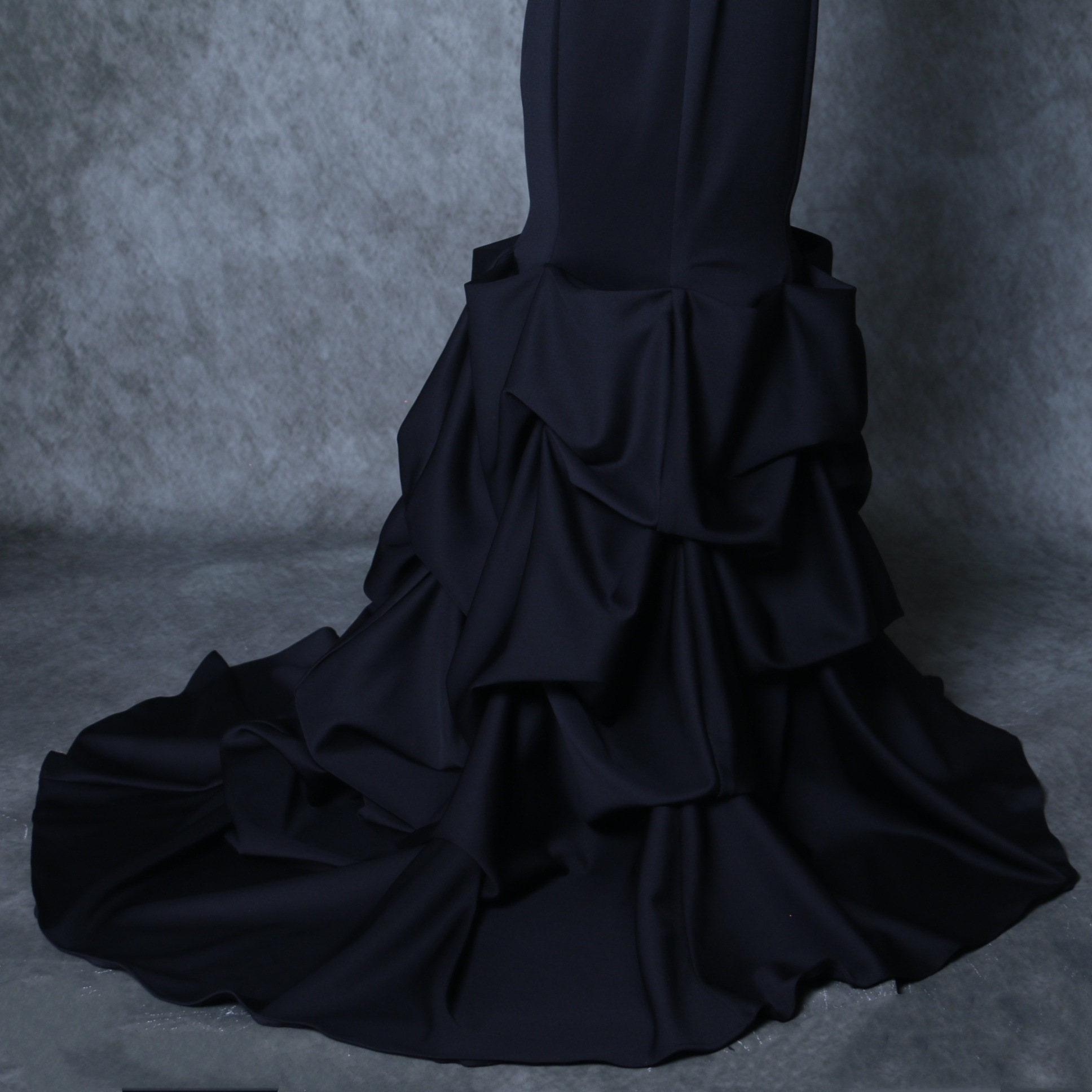 エレガント パーティードレス ブラック ベアトップ デザイン感 マーメイドライン ラッフルフリル 合コン/デート エレガント パーティードレス ブラック ベアトップ デザイン感 マーメイドライン ラッフルフリル 合コン/デート