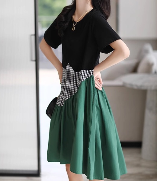 レディース ワンピース フレアスカート チュチュスカート ロングスカート ロング 半袖 ラウンドネック 襟なし ノーカラー セミフレア Aライン シック かわいい 大人可愛い シンプル ステッチ レディース ワンピース フレアスカート チュチュスカート ロングスカート ロング 半袖 ラウンドネック 襟なし ノーカラー セミフレア Aライン シック かわいい 大人可愛い シンプル ステッチ