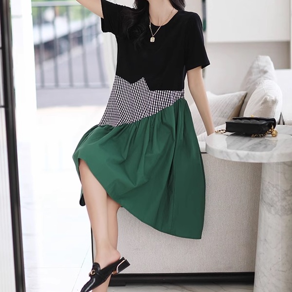 レディース ワンピース フレアスカート チュチュスカート ロングスカート ロング 半袖 ラウンドネック 襟なし ノーカラー セミフレア Aライン シック かわいい 大人可愛い シンプル ステッチ レディース ワンピース フレアスカート チュチュスカート ロングスカート ロング 半袖 ラウンドネック 襟なし ノーカラー セミフレア Aライン シック かわいい 大人可愛い シンプル ステッチ