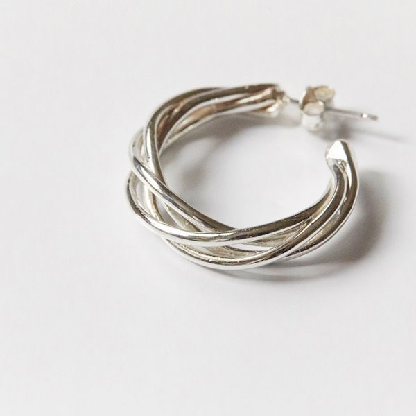 Qoo10] HANNA543 bts ジミン着用 E783 シルバーイ