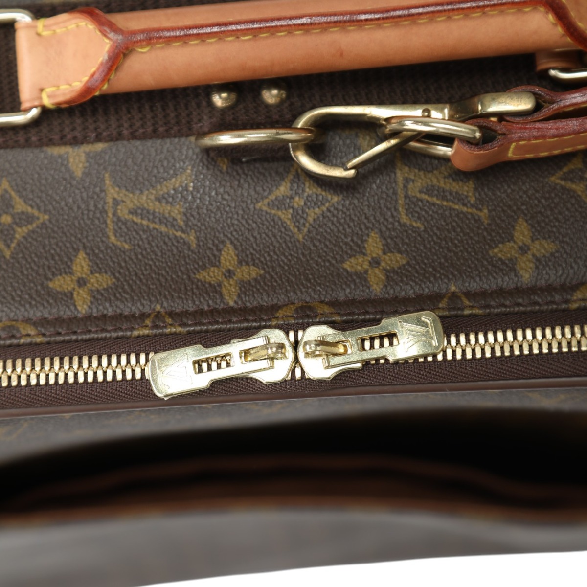 M23294 ペガス55 モノグラム キャスター付き旅行かばん ブラウン M23294 ペガス55 モノグラム キャスター付き旅行かばん ブラウン