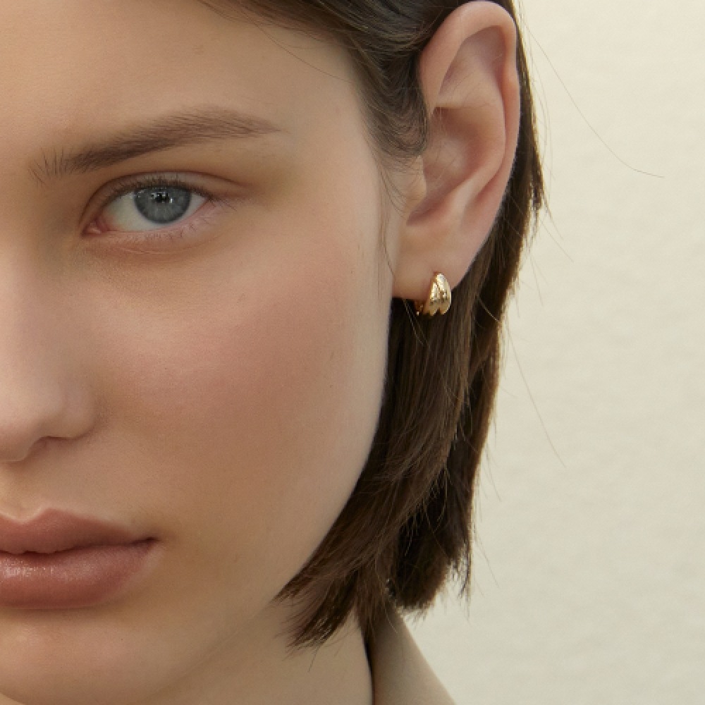 LUNNE 14k グラムウェーブワンタッチリングピアス 14k ゴールド #LFE24 LUNNE 14k グラムウェーブワンタッチリングピアス 14k ゴールド #LFE24