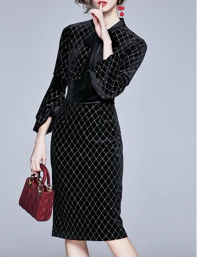 レディース ワンピース プルオーバー ドレス ミモレ 長袖 ボリューム袖 ランタンスリーブ ラウンドネック りぼんタイ Aライン フェミニン ウエストマーク ハイウエスト 切り替えデザイン ベルベット レディース ワンピース プルオーバー ドレス ミモレ 長袖 ボリューム袖 ランタンスリーブ ラウンドネック りぼんタイ Aライン フェミニン ウエストマーク ハイウエスト 切り替えデザイン ベルベット