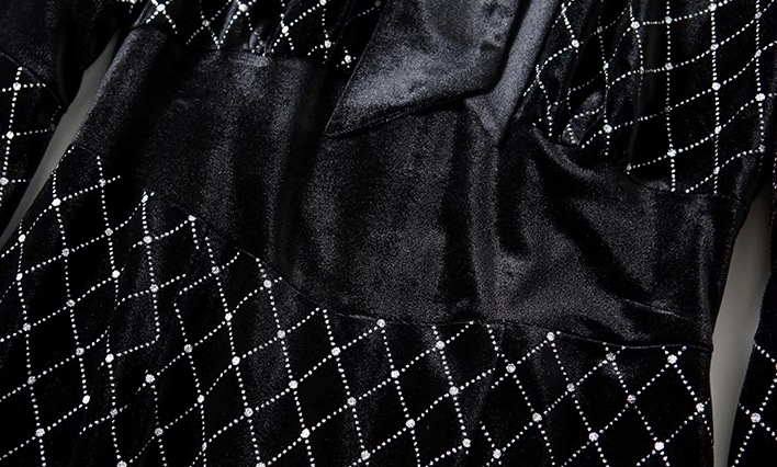 レディース ワンピース プルオーバー ドレス ミモレ 長袖 ボリューム袖 ランタンスリーブ ラウンドネック りぼんタイ Aライン フェミニン ウエストマーク ハイウエスト 切り替えデザイン ベルベット レディース ワンピース プルオーバー ドレス ミモレ 長袖 ボリューム袖 ランタンスリーブ ラウンドネック りぼんタイ Aライン フェミニン ウエストマーク ハイウエスト 切り替えデザイン ベルベット