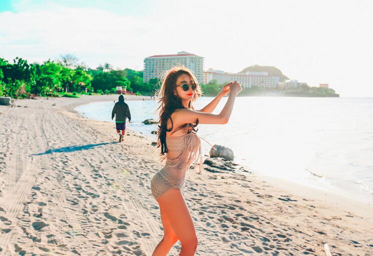 水着 ビキニ レディース セパレート 体型カバー ホルターネック パット入り バスト 盛れる レディスみずぎ ハワイ セクシー ダンス 海外セレブ 愛用リゾート かわいい ビーチMIZUGI-0