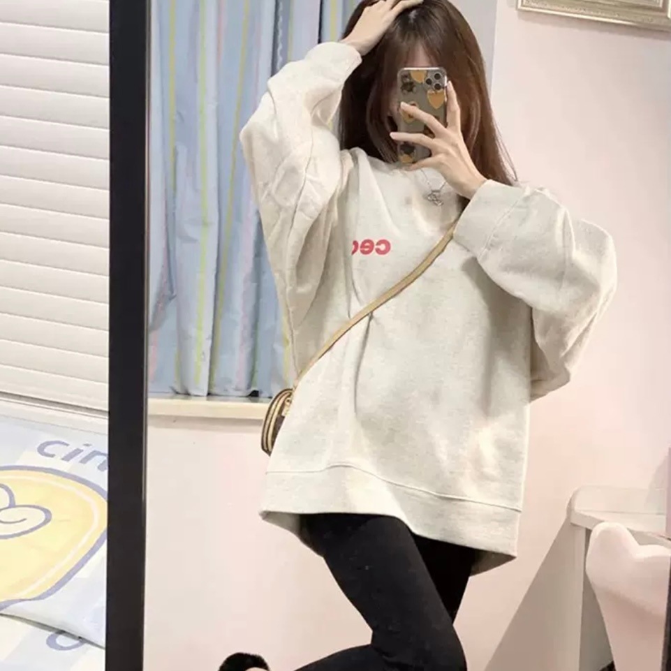 トップス シンプル パーカー フードなし トレーナー スウェット 袖あり 長袖 ドロップショルダー 萌袖 Uネック ラウンドネック クルーネック ストレート 可愛い シンプル カジュアル おしゃれ トップス シンプル パーカー フードなし トレーナー スウェット 袖あり 長袖 ドロップショルダー 萌袖 Uネック ラウンドネック クルーネック ストレート 可愛い シンプル カジュアル おしゃれ