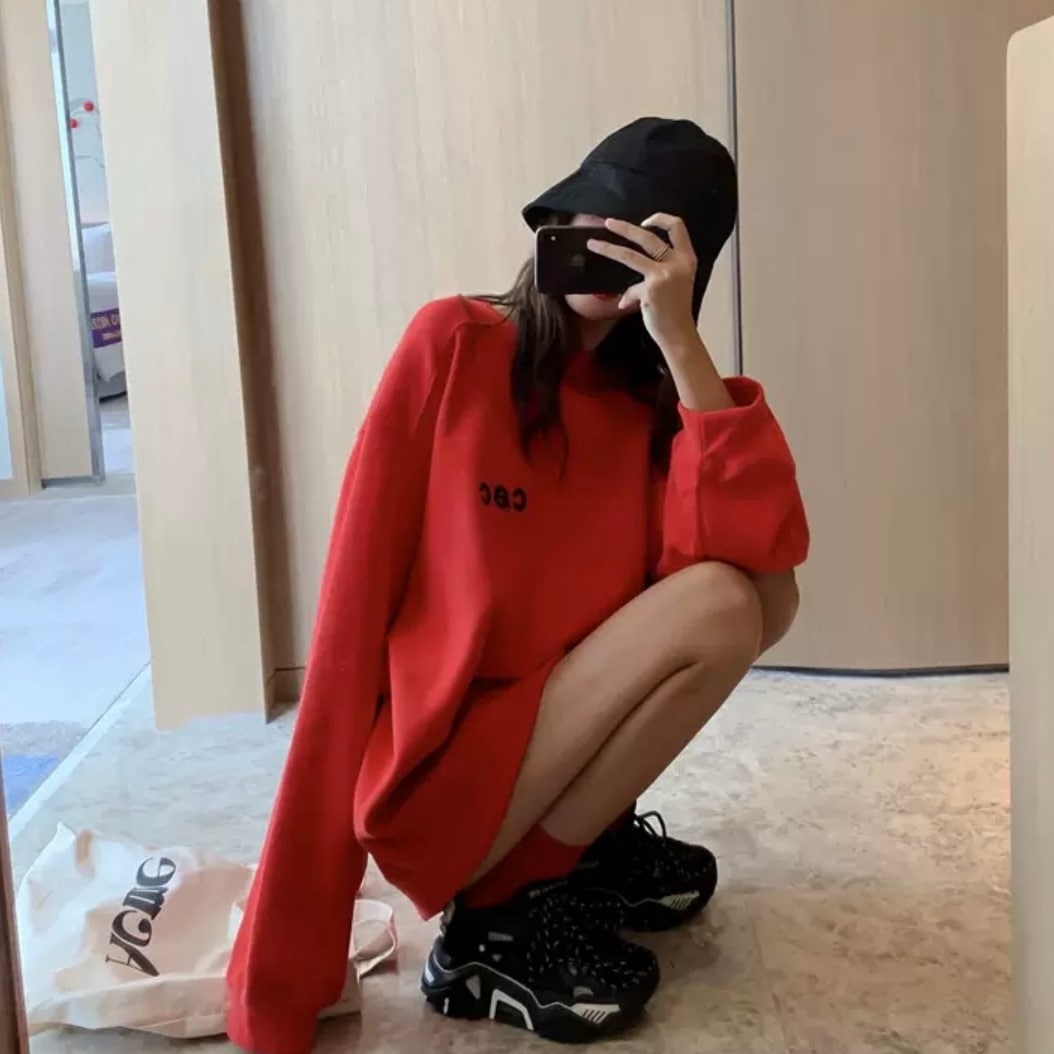 トップス シンプル パーカー フードなし トレーナー スウェット 袖あり 長袖 ドロップショルダー 萌袖 Uネック ラウンドネック クルーネック ストレート 可愛い シンプル カジュアル おしゃれ トップス シンプル パーカー フードなし トレーナー スウェット 袖あり 長袖 ドロップショルダー 萌袖 Uネック ラウンドネック クルーネック ストレート 可愛い シンプル カジュアル おしゃれ