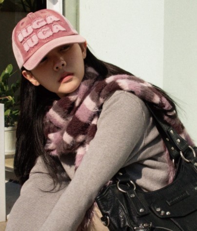 IUGAMAKARAS】Striped Hairy Bold Muffler IUGAMAKARAS】Striped Hairy Bold Muffler