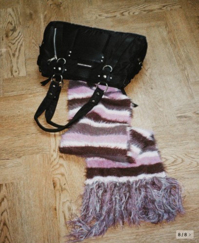 IUGAMAKARAS】Striped Hairy Bold Muffler IUGAMAKARAS】Striped Hairy Bold Muffler