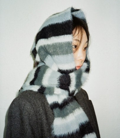 [IUGAMAKARAS] Striped Hairy Bold Muffler /追跡付 IUGAMAKARAS】Striped Hairy Bold Muffler